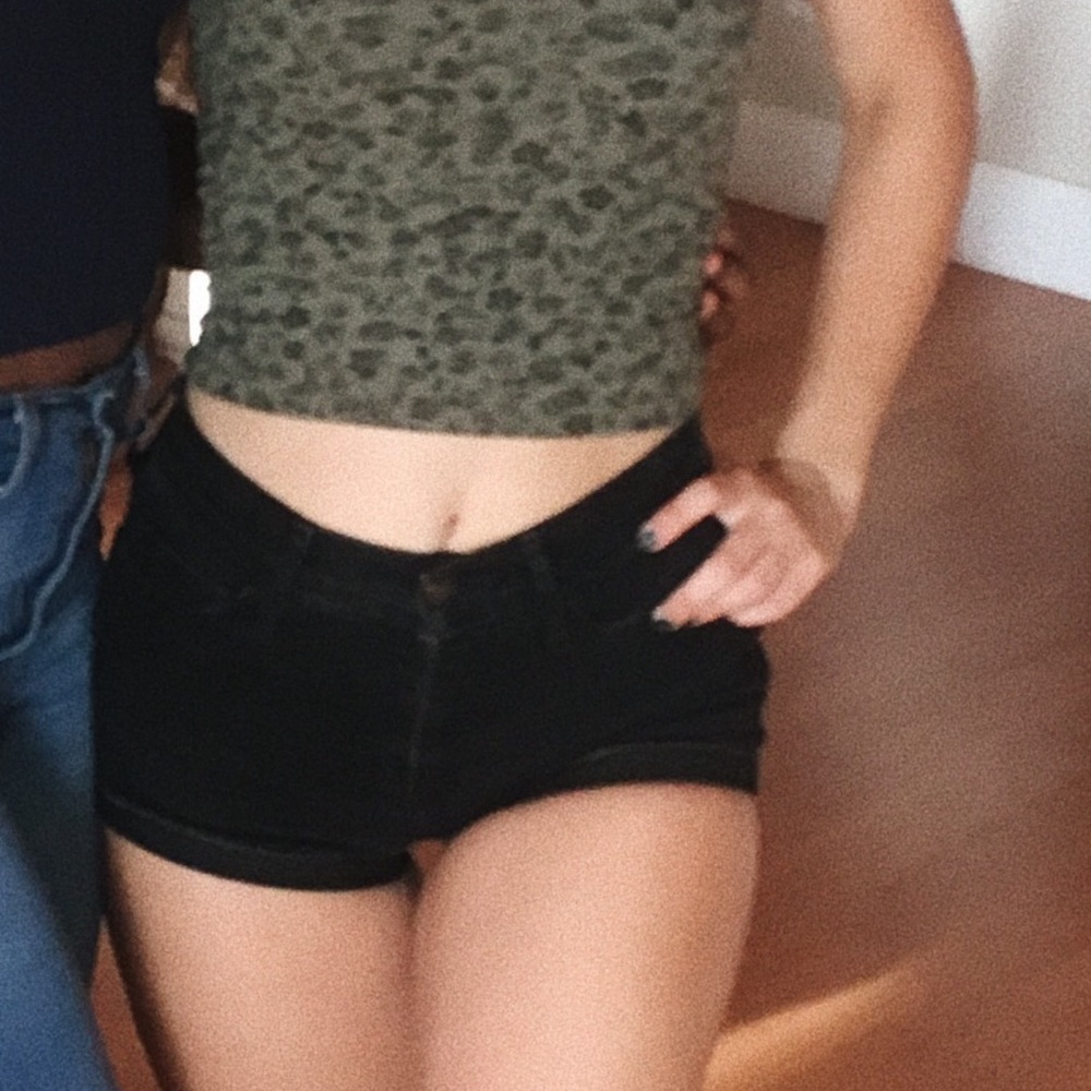 black high waisted hollister shorts SIZE 1
